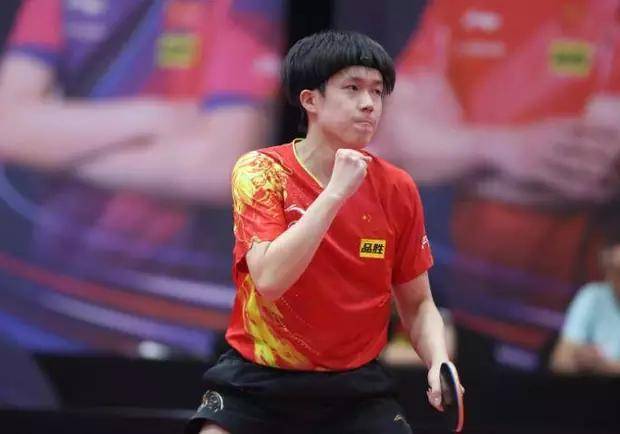 欧文：唯一担心的是库尼亚的脾气，毕竟队里已经有一个B费了